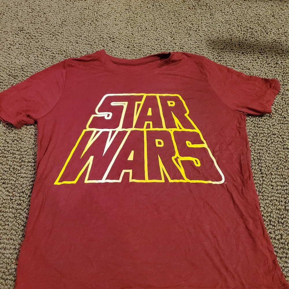 Star Wars Maroon t-shirt